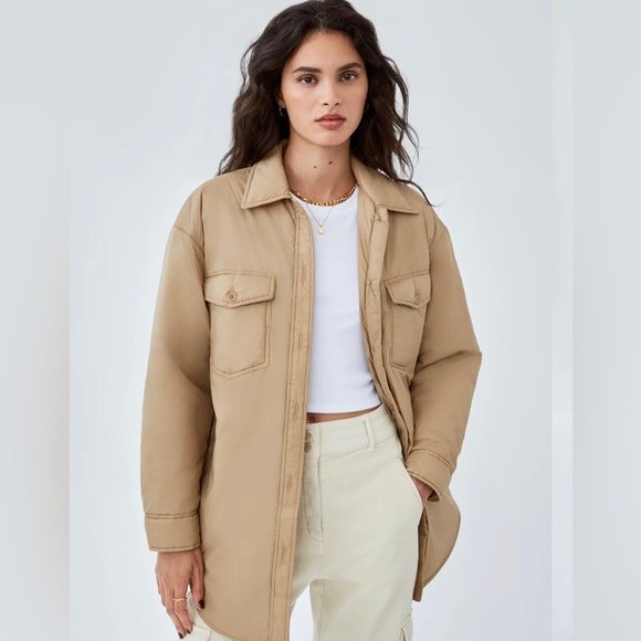 Wilfred Free GANNA insulated jacket from Aritzia - Picture 1 of 3
